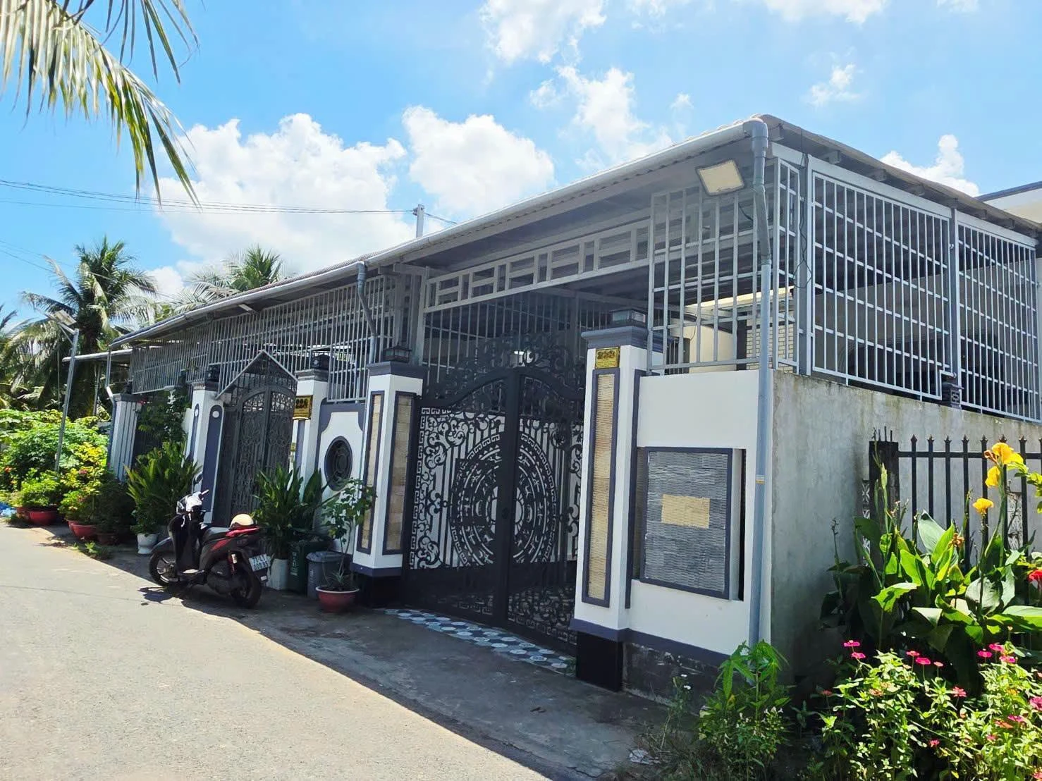 Bán nhà mặt tiền 134m2 gần QL60 Cần Giờ 1 tỷ 890 triệu - Ảnh 1