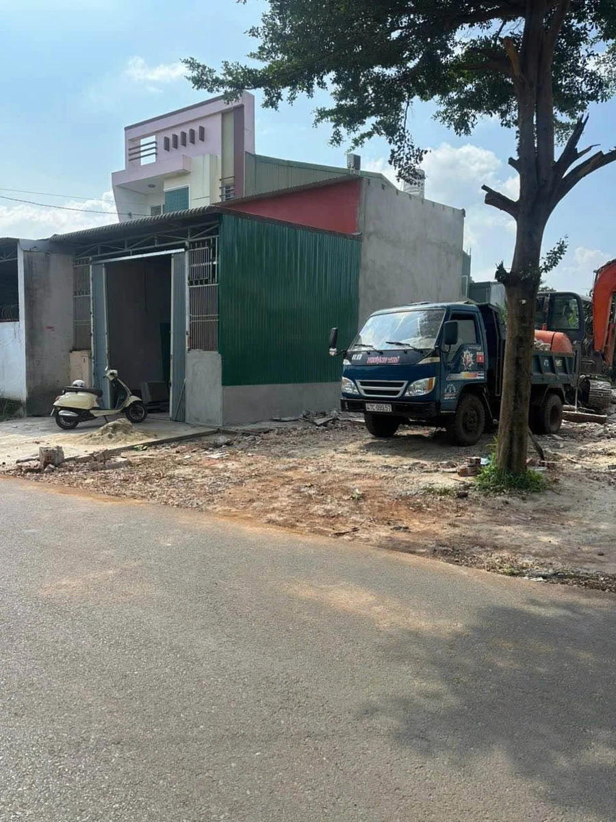 Bán đất mặt tiền Đỗ Xuân Hợp Tân Phú 150m2, 4 tỷ 900 triệu - Ảnh thu nhỏ 2