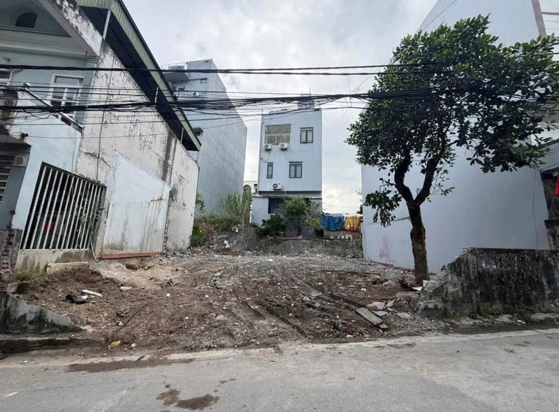 Bán đất mặt tiền 80m² Cao Thắng Hạ Long 2 tỷ