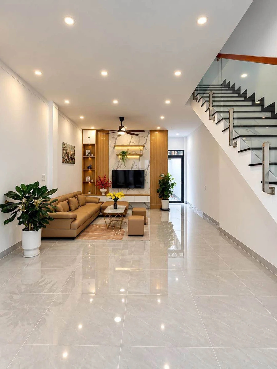 Bán nhà Quận 7, 80m², 3PN 3WC, gần Nguyễn Duy Trinh, 3 tỷ - Ảnh thu nhỏ 2
