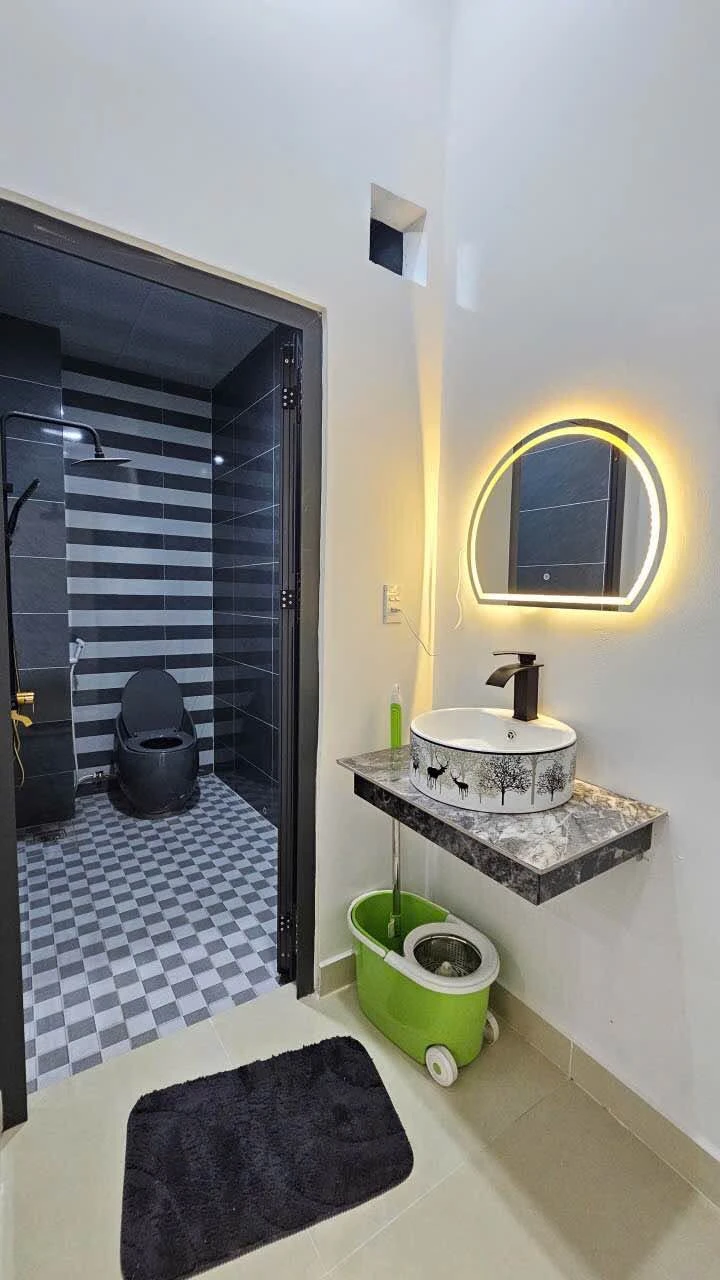 Bán nhà 4PN 97m² Long Bình 3 tỷ 850 - Ảnh 1