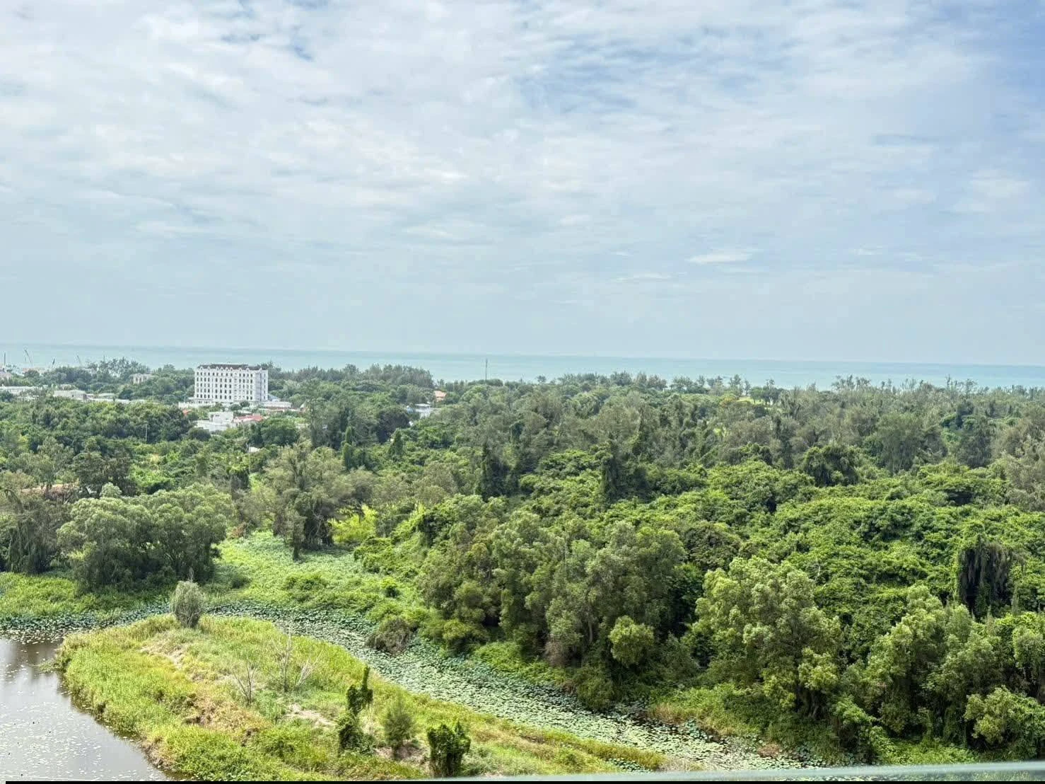 Bán căn hộ 74m2, 2PN 2WC Gateway View Biển 3.3 tỷ - Ảnh 1