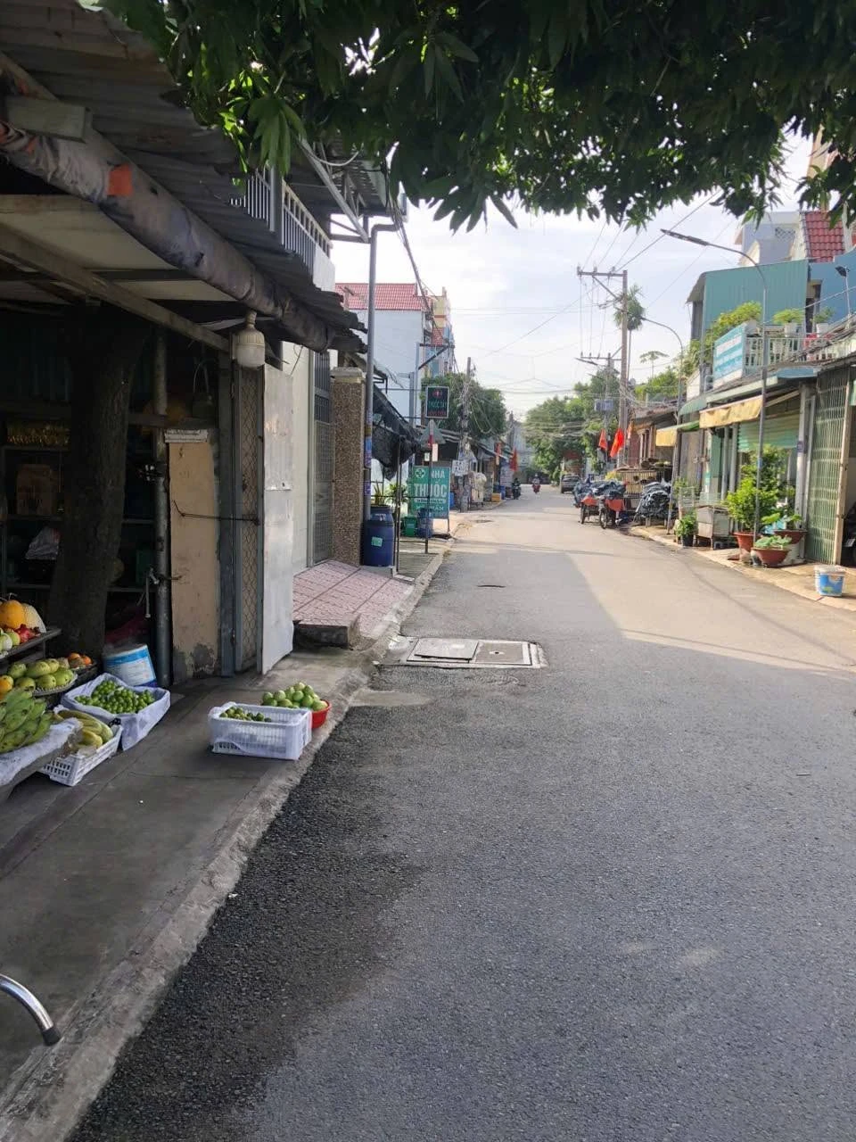 Bán đất mặt tiền Lê Thị Út, Dĩ An, 121m2, giá 4,9 tỷ - Ảnh 1