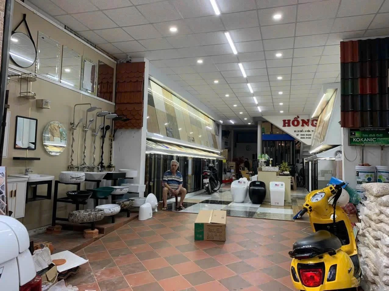 Bán nhà mặt tiền Chế Lan Viên 4PN, 124m², 11 tỷ 5 - Ảnh 1