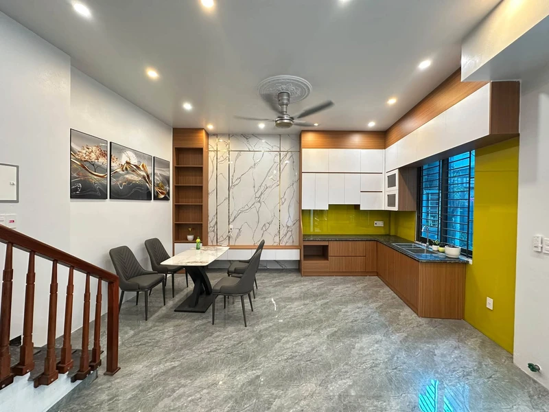 Bán nhà 4 tầng 40m2 Điện Biên Phủ Hải Dương, 2.5 tỷ
