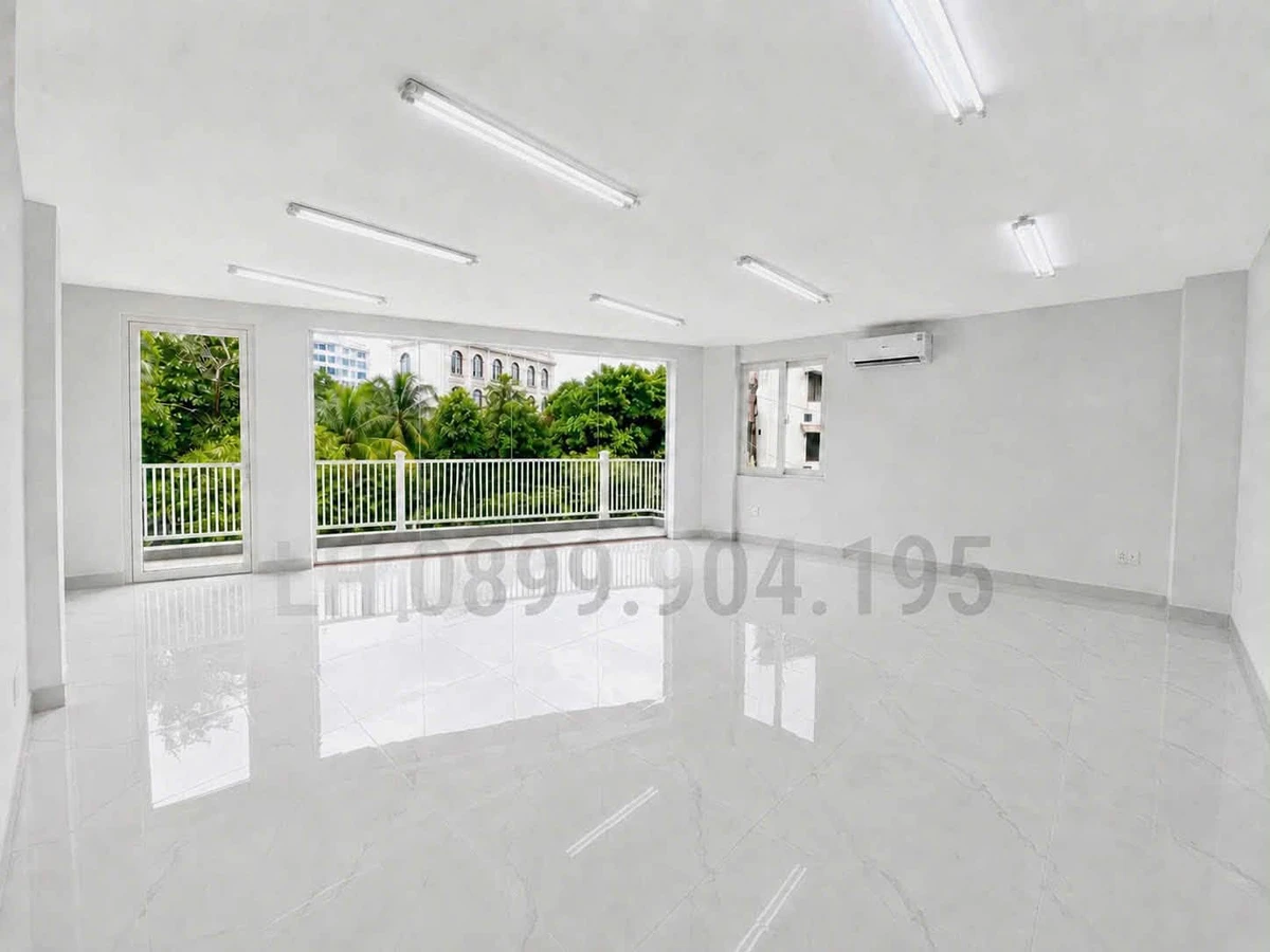 Cho thuê nhà mặt tiền 9x7m, 4 tầng trống khu sân bay Tân Sơn Nhất, 4 triệu/tháng - Ảnh thu nhỏ 4