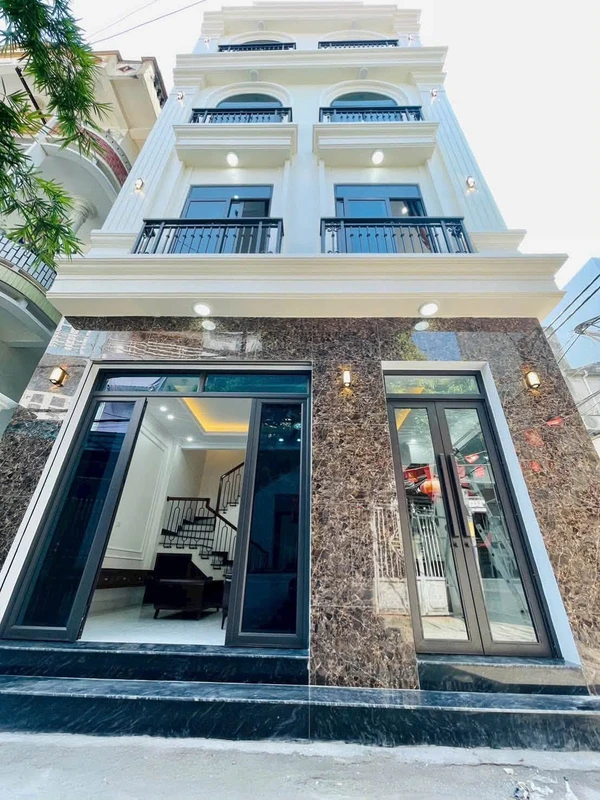 Bán nhà góc 4 tầng 40m2 trung tâm Ngô Quyền Hải Dương 3 tỷ