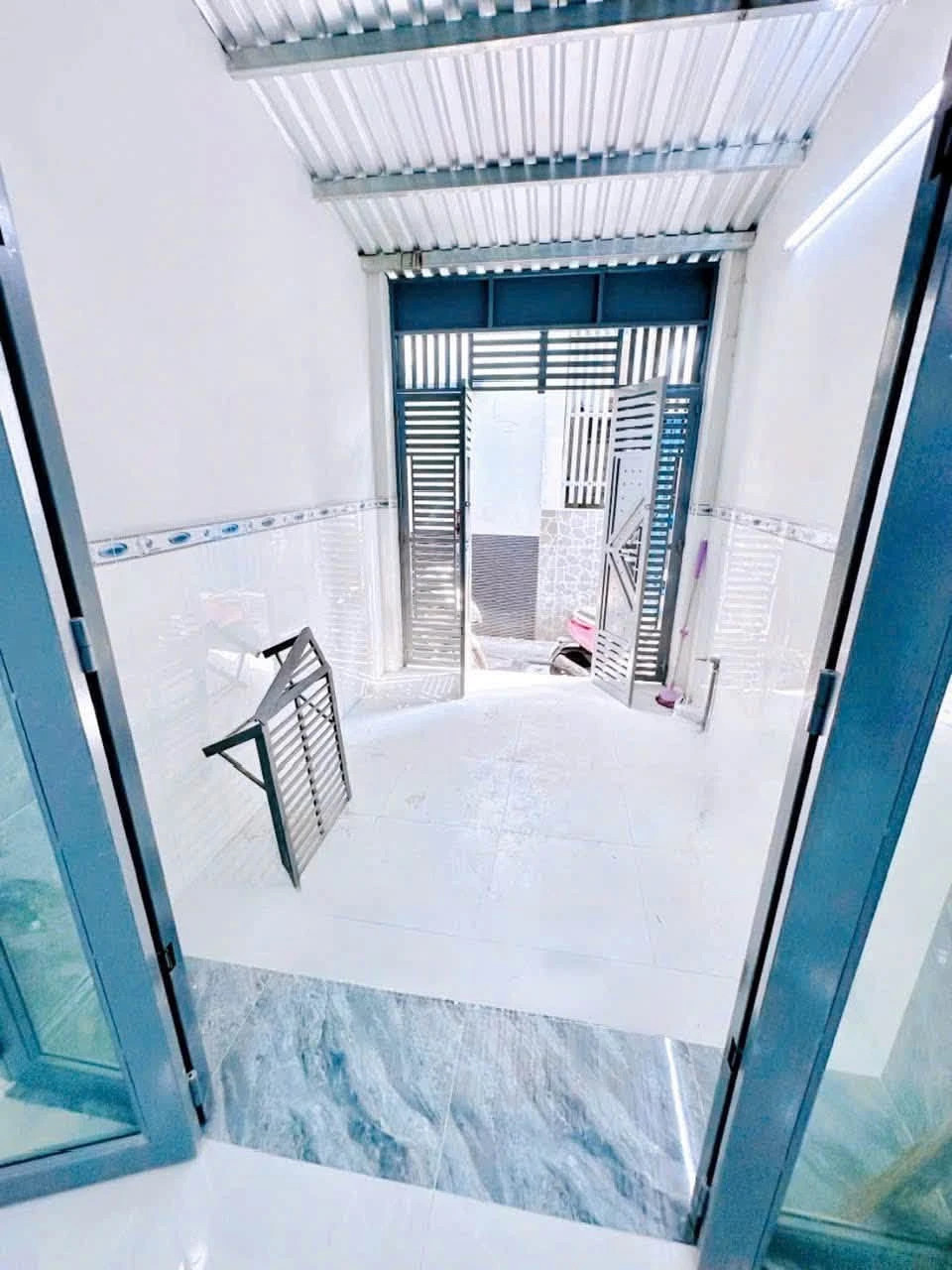 Bán nhà hẻm Đoàn Văn Bơ 58,8m2 2PN giá 3,999 tỷ, Phường 16, Quận 4 - Ảnh 1