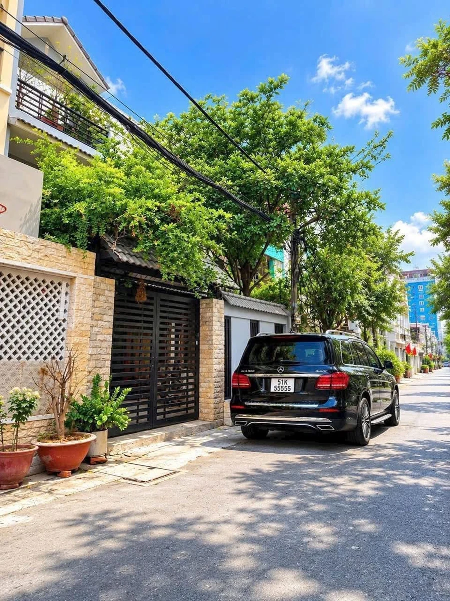 Bán biệt thự 5PN, 180m² Phú Nhuận, 29 tỷ - Ảnh 1