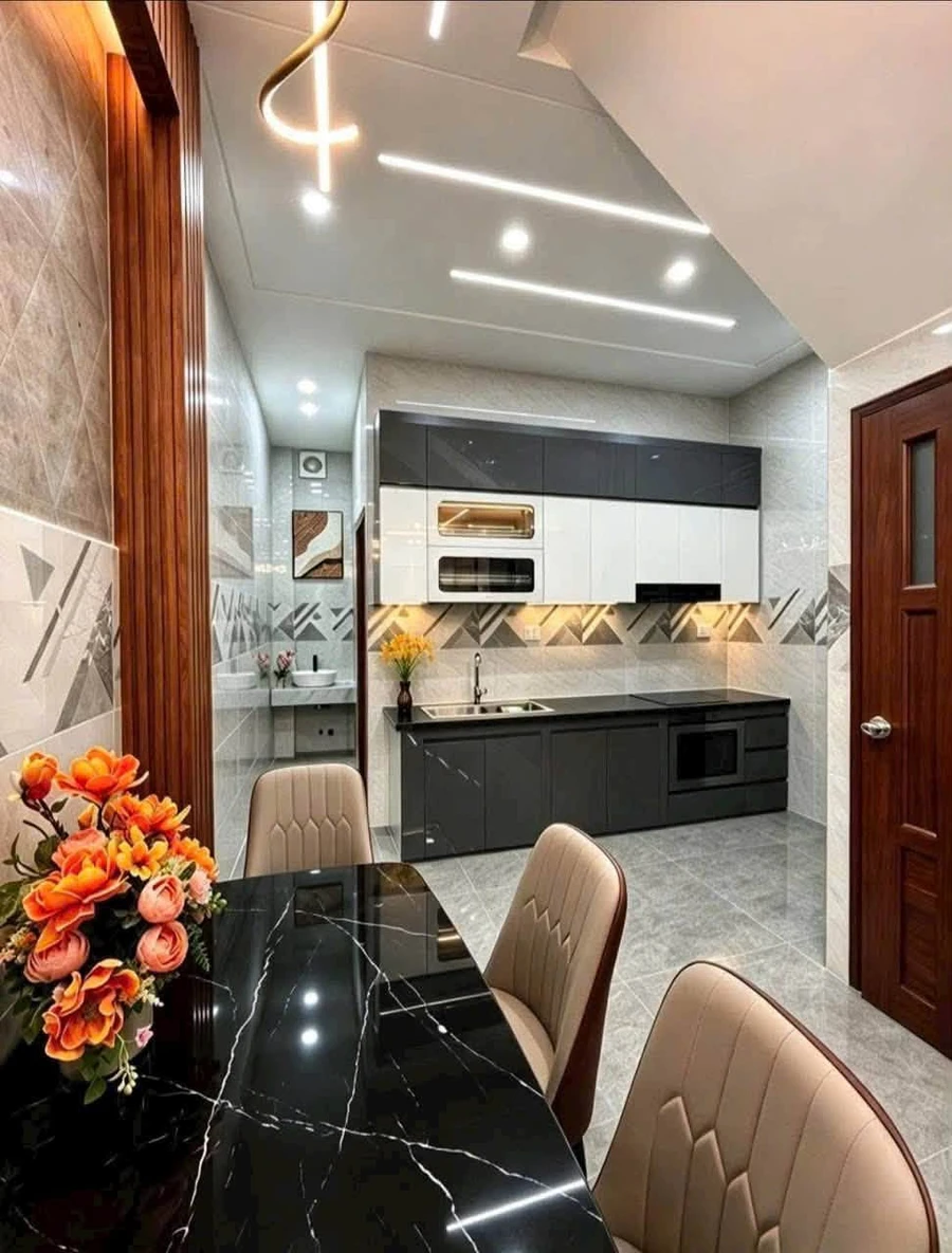 Bán nhà hẻm xe hơi Đô Đốc Long, Tân Quý, Tân Phú, 4x14m, 4PN, giá 7,98 tỷ - Ảnh thu nhỏ 3