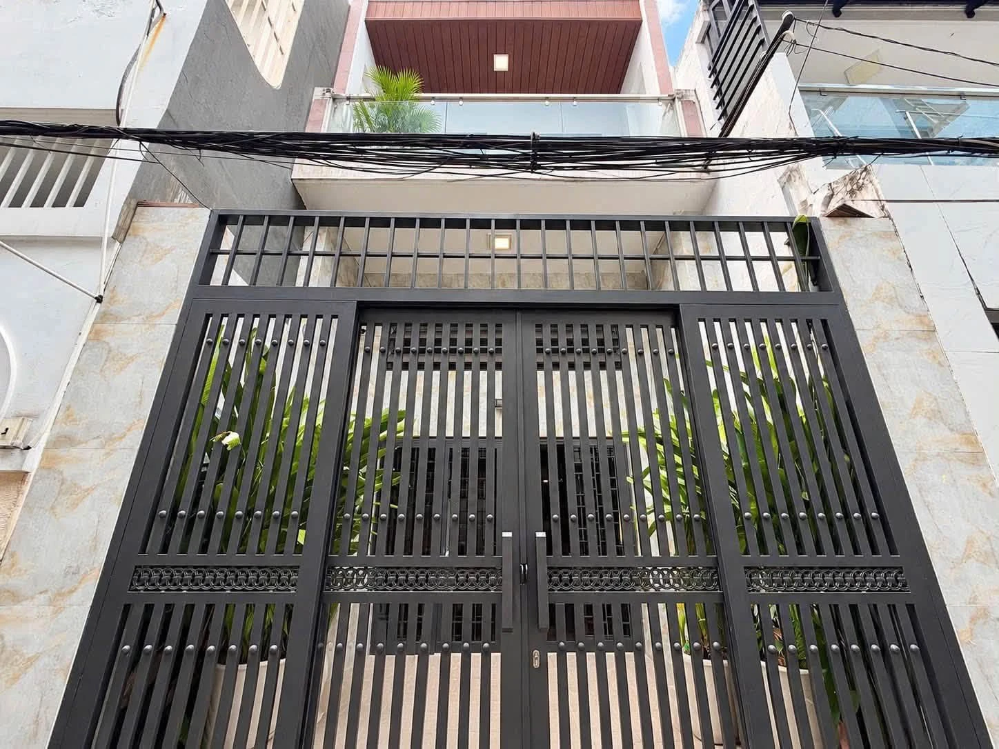 Bán nhà 3 tầng 61m2 đường Huỳnh Văn Bánh, Phú Nhuận - Ảnh 1