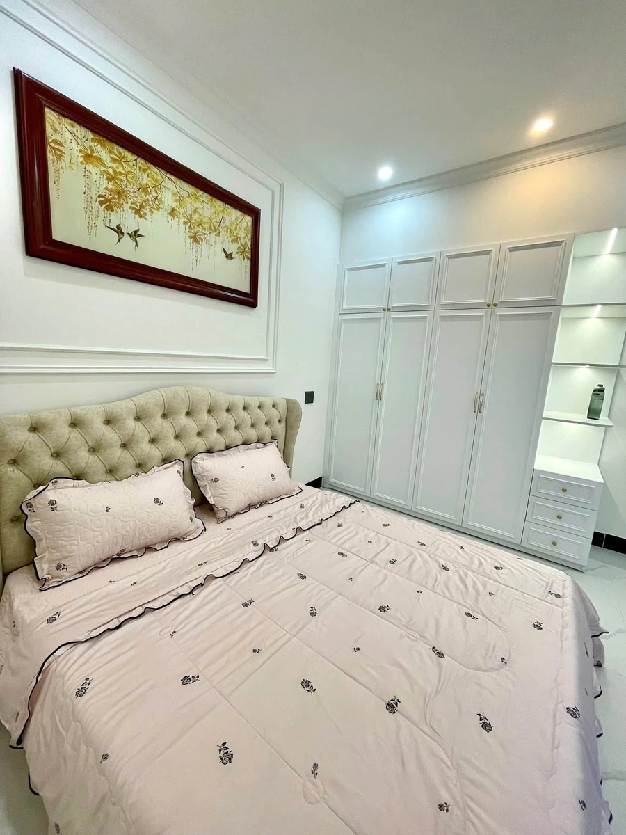 Bán villa tân cổ điển 3 phòng ngủ 100m² K82 Quảng Tế Huế - Ảnh 1