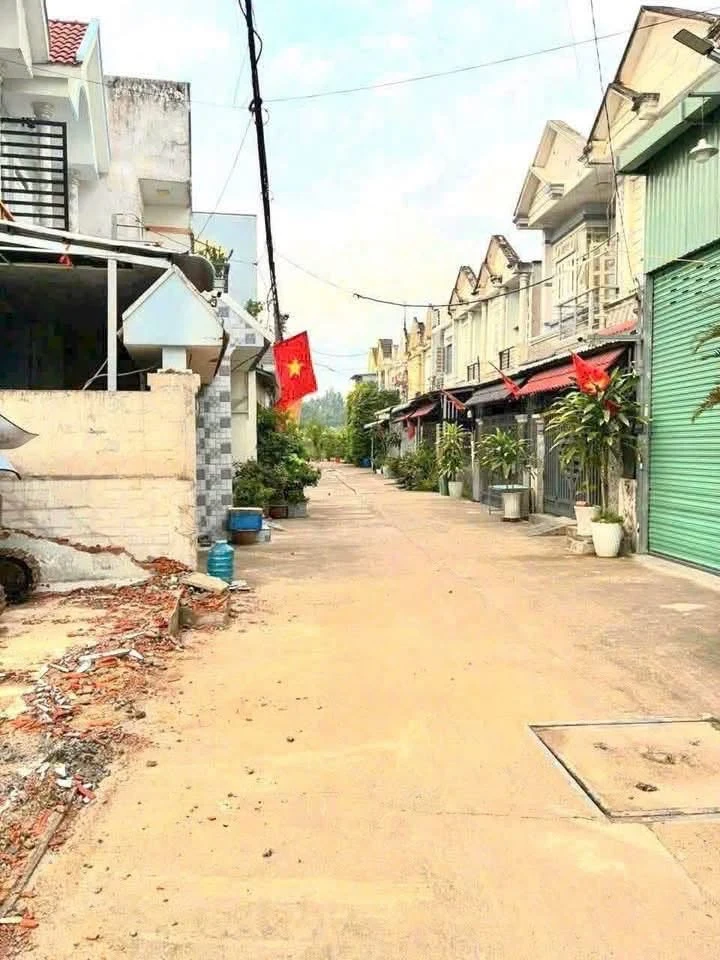 Bán đất góc 2 mặt tiền TX52 Quận 12, 64m² - Ảnh thu nhỏ 2
