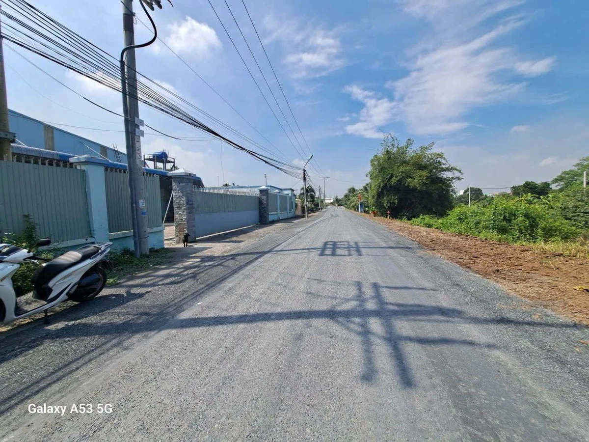 Bán kho xưởng 4.300 m² Tây Ninh đường Bờ Kênh Trị Yên - Ảnh thu nhỏ 2