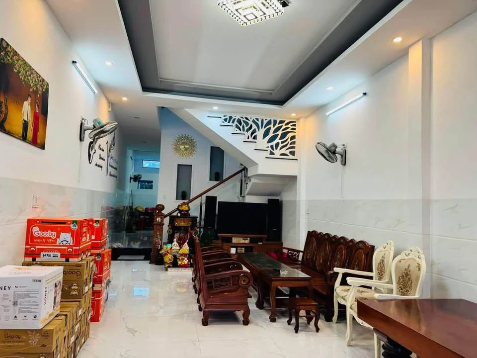 Bán nhà 2 tầng mặt tiền 145m² Lê Trung Ngôn, 3 tỷ - Ảnh 1