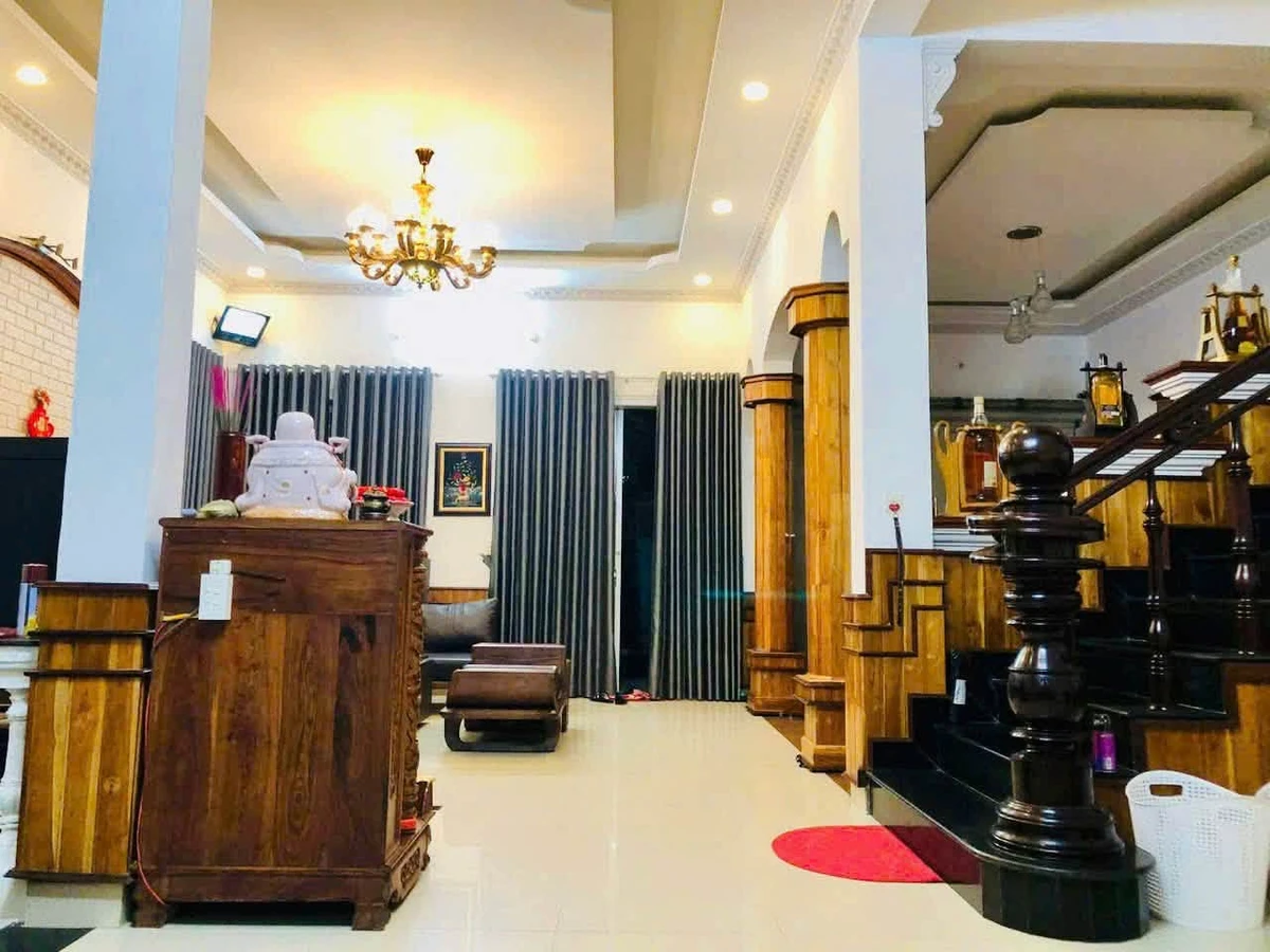 Bán biệt thự 3 tầng 220m2 mặt tiền Phan Văn Trường Huế - Ảnh thu nhỏ 4
