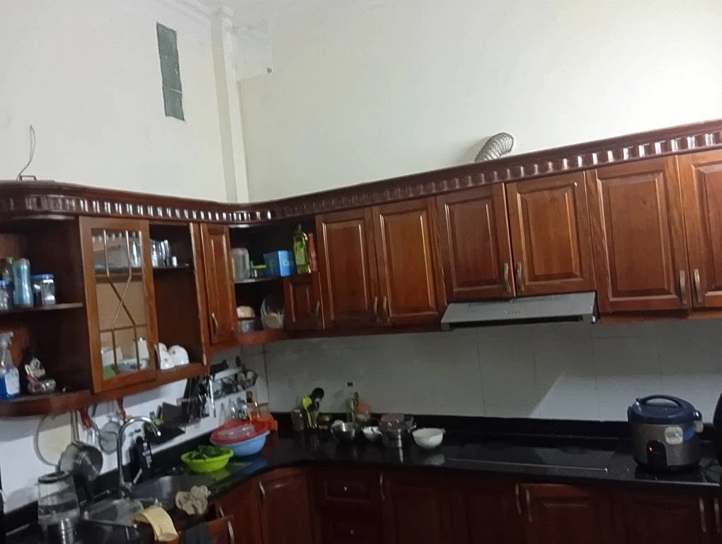 Bán nhà 3 tầng 90m2 mặt tiền Cao Xanh 3 tỷ - Ảnh thu nhỏ 2