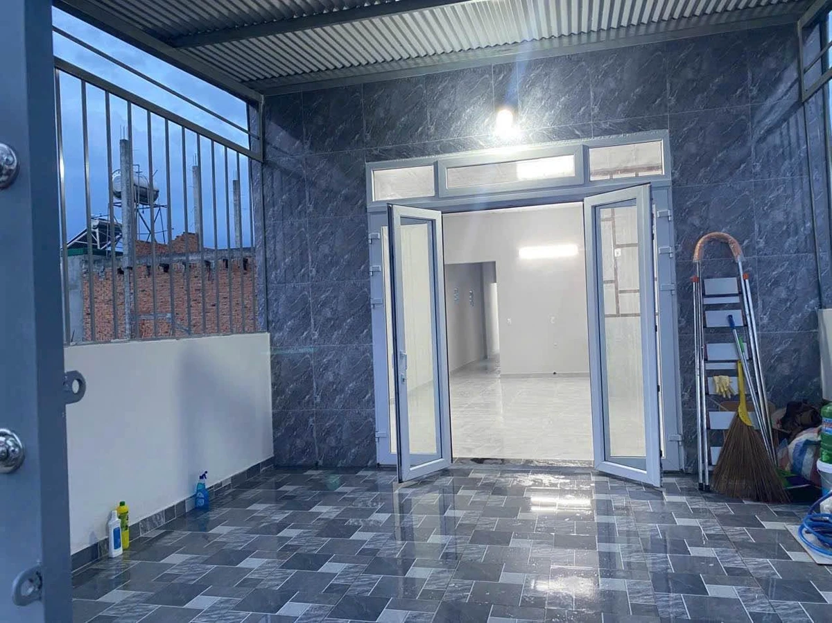 Bán nhà mặt tiền Phú Hội 140m² 3PN 1.5 tỷ - Ảnh 1