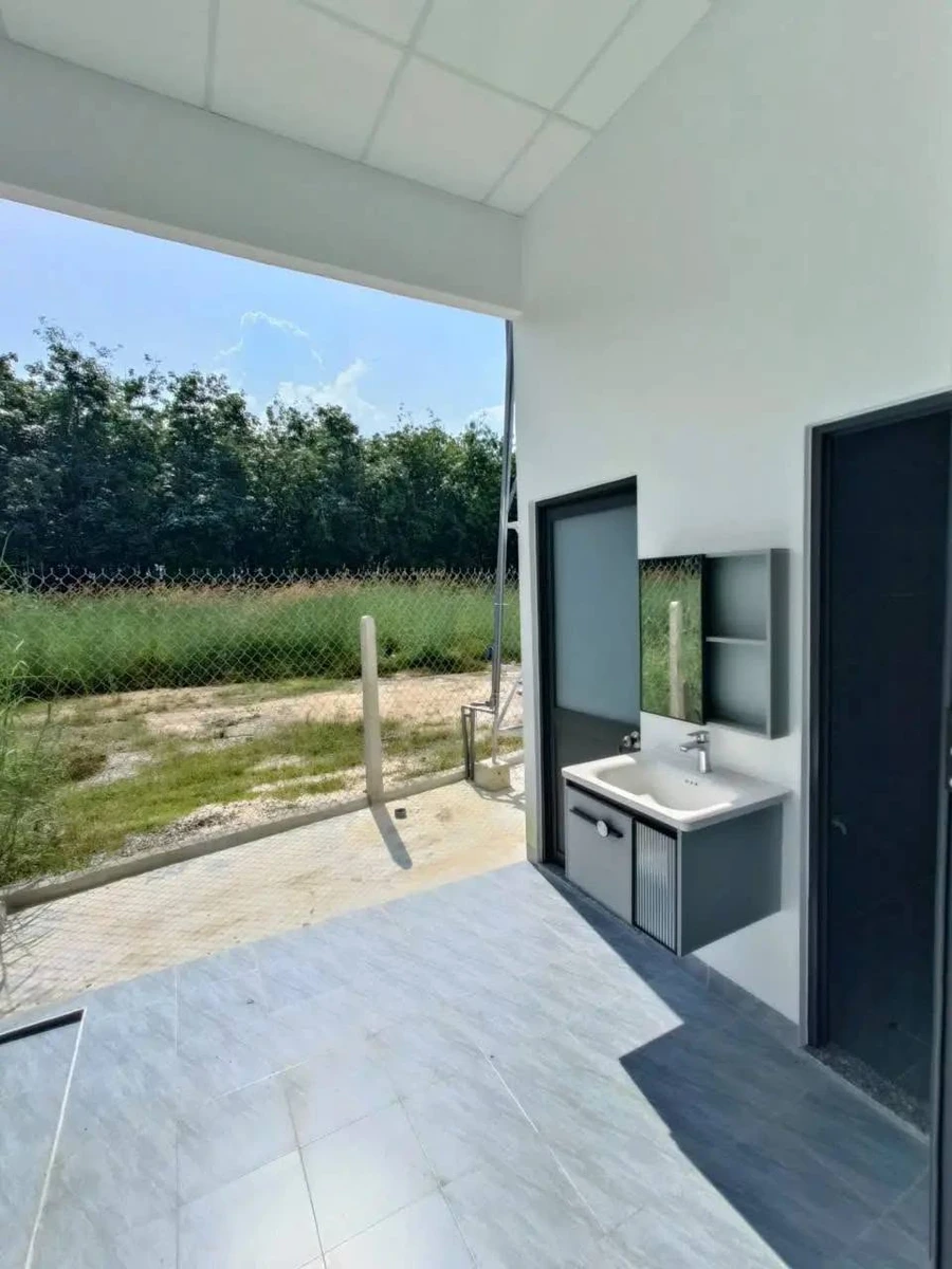 Bán nhà 2 phòng 140m² ở Xã Phạn Nè giá 870 triệu - Ảnh thu nhỏ 5
