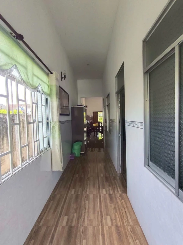 Bán nhà 2PN Ninh Hòa, 250m² giá khoảng 2 tỷ