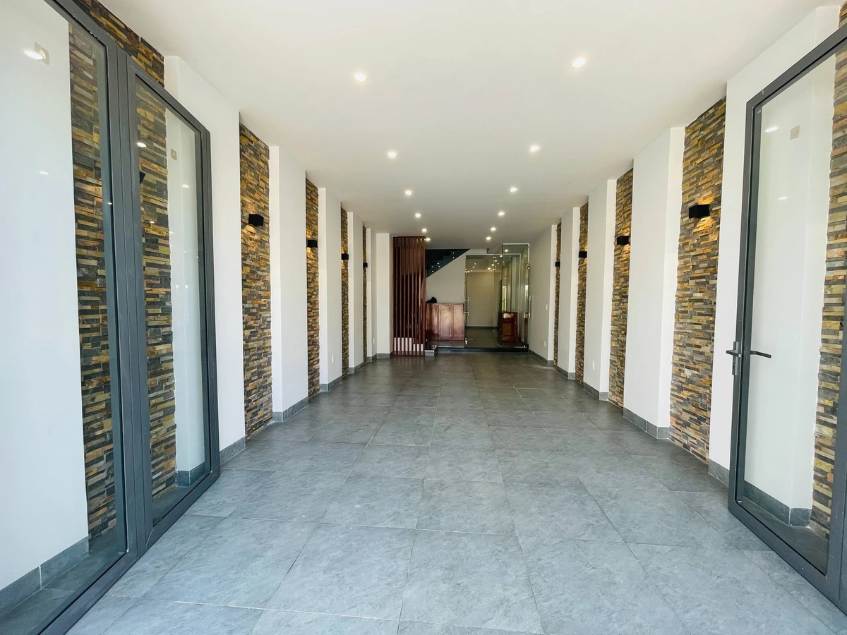 Bán nhà 2 lầu 5PN 96.75m² Rạch Giá 3.59 tỷ - Ảnh thu nhỏ 3