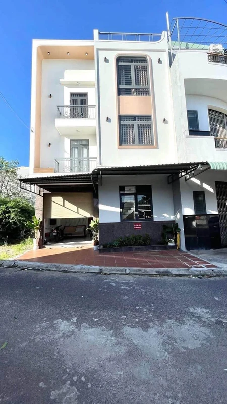 Bán nhà 3 tầng mặt tiền Lê Thanh Nghị, Quy Nhơn, 45m², 3.9 tỷ
