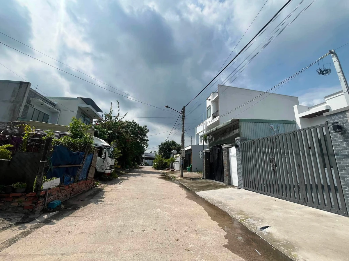 Bán nhà cấp 4 100m² Tân An, TDM, Bình Dương 2,55 tỷ - Ảnh thu nhỏ 3