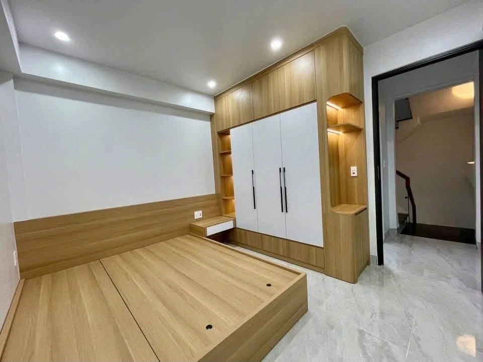 Bán nhà ngõ Điện Biên Phủ 67.8m² 4 phòng ngủ, Hải Dương - Ảnh thu nhỏ 3