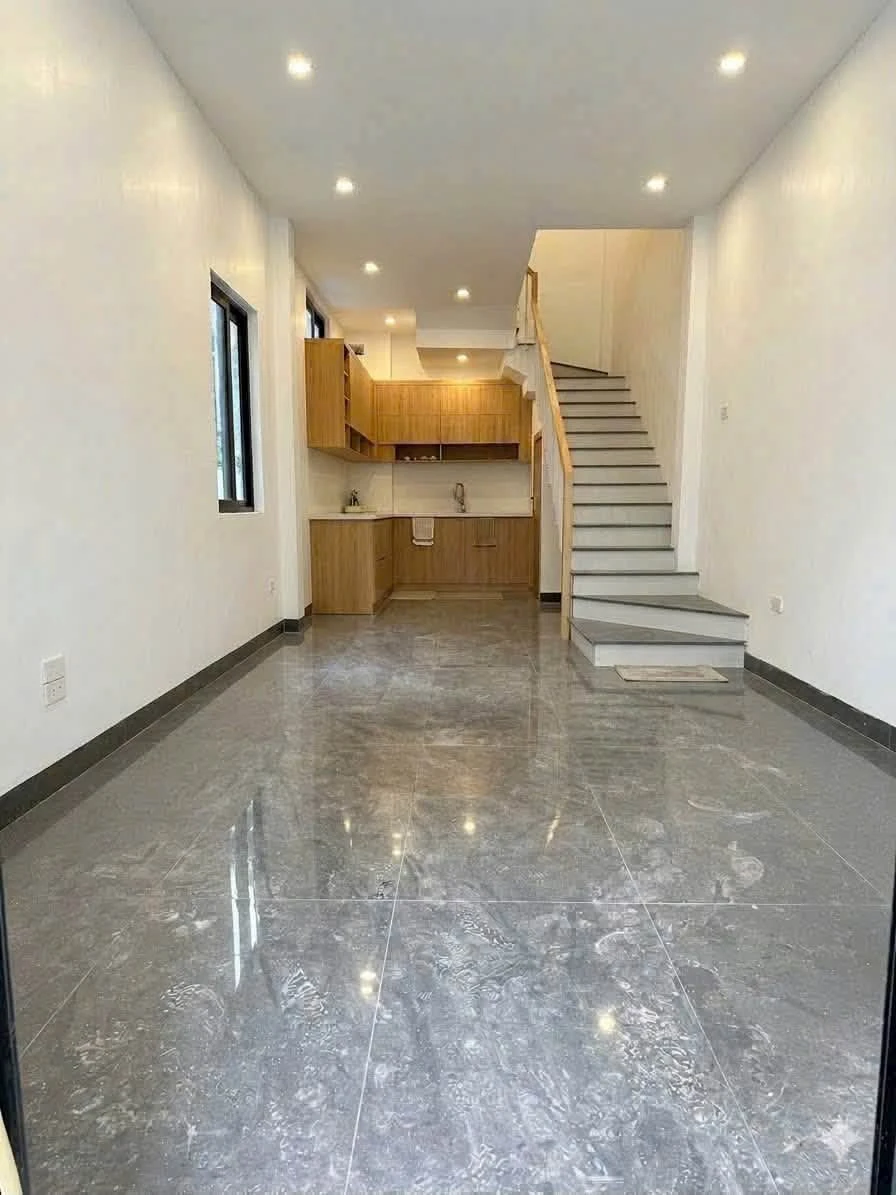 Bán nhà 4 tầng 33m2 Đông Lao Hoài Đức 4,5 tỷ - Ảnh thu nhỏ 2