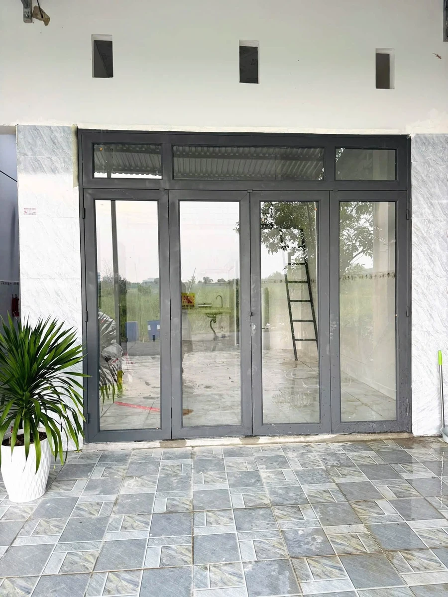Bán dãy trọ mới 10m mặt tiền 850m² gần KCN Becamex, Bình Dương - Ảnh 1
