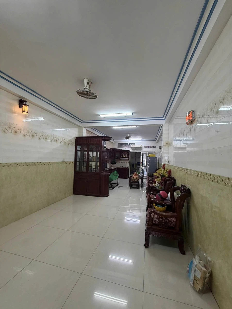 Bán nhà 1 trệt 3 lầu Trần Hưng Đạo P.5 Q.1, 120m2, 11 tỷ - Ảnh thu nhỏ 4