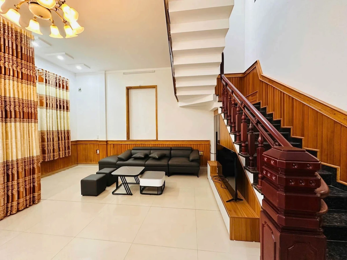 Bán nhà 4 phòng ngủ 6x22m giá 4,59 tỷ phường Tân An, Buôn Ma Thuột - Ảnh thu nhỏ 3