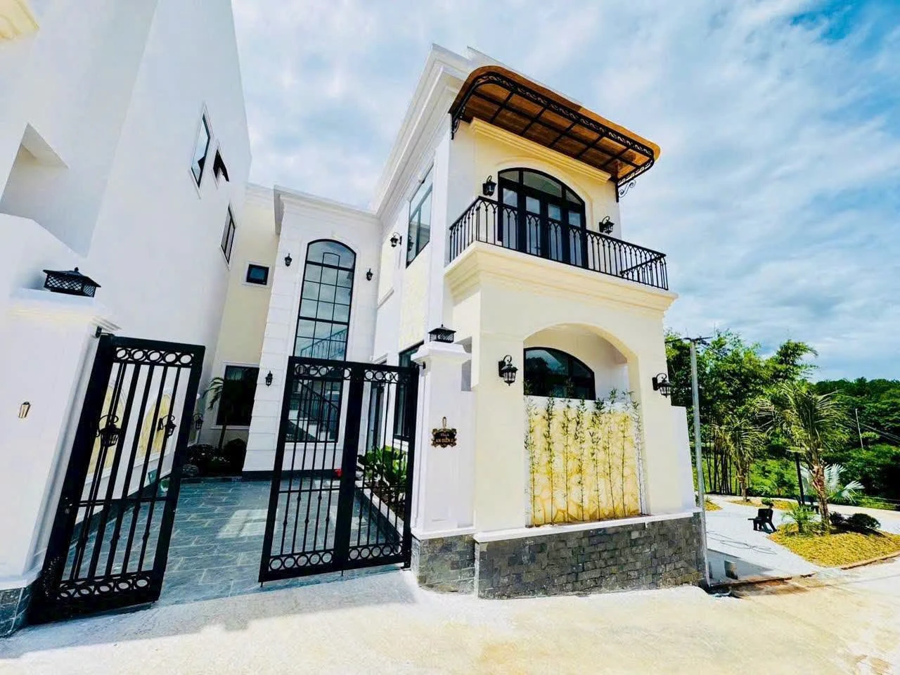 Bán villa An Điền Manor 100m2, 3PN, đường Sử Hi Nhan, TP Huế, giá từ 3,25 tỷ - Ảnh 1