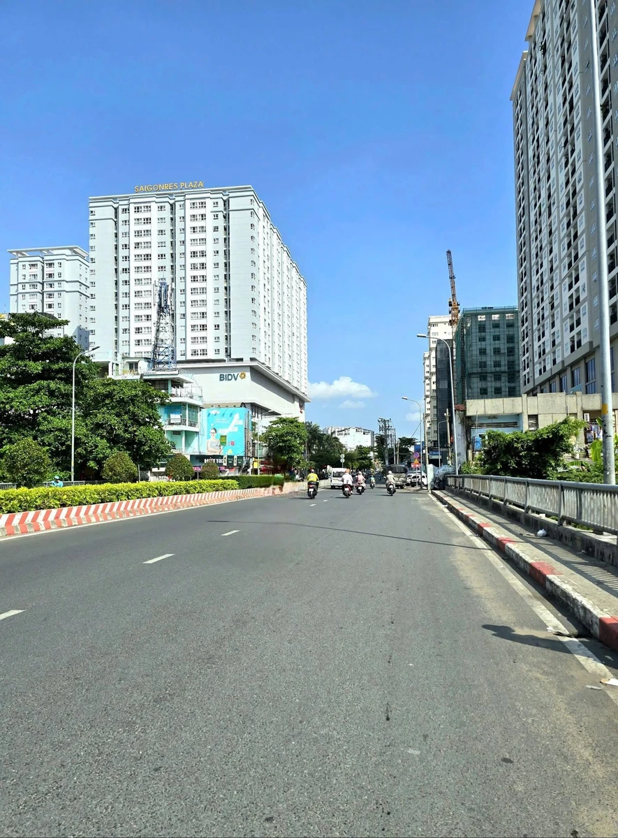 Bán nhà phố mặt tiền Vũ Ngọc Phan Bình Thạnh 152m² 21 tỷ - Ảnh thu nhỏ 2