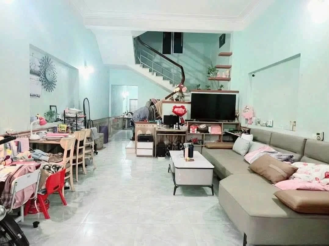 Cho thuê nhà 2PN, 72m2 gần chợ Quán Thành, Phường Bắc Giang - Ảnh 1