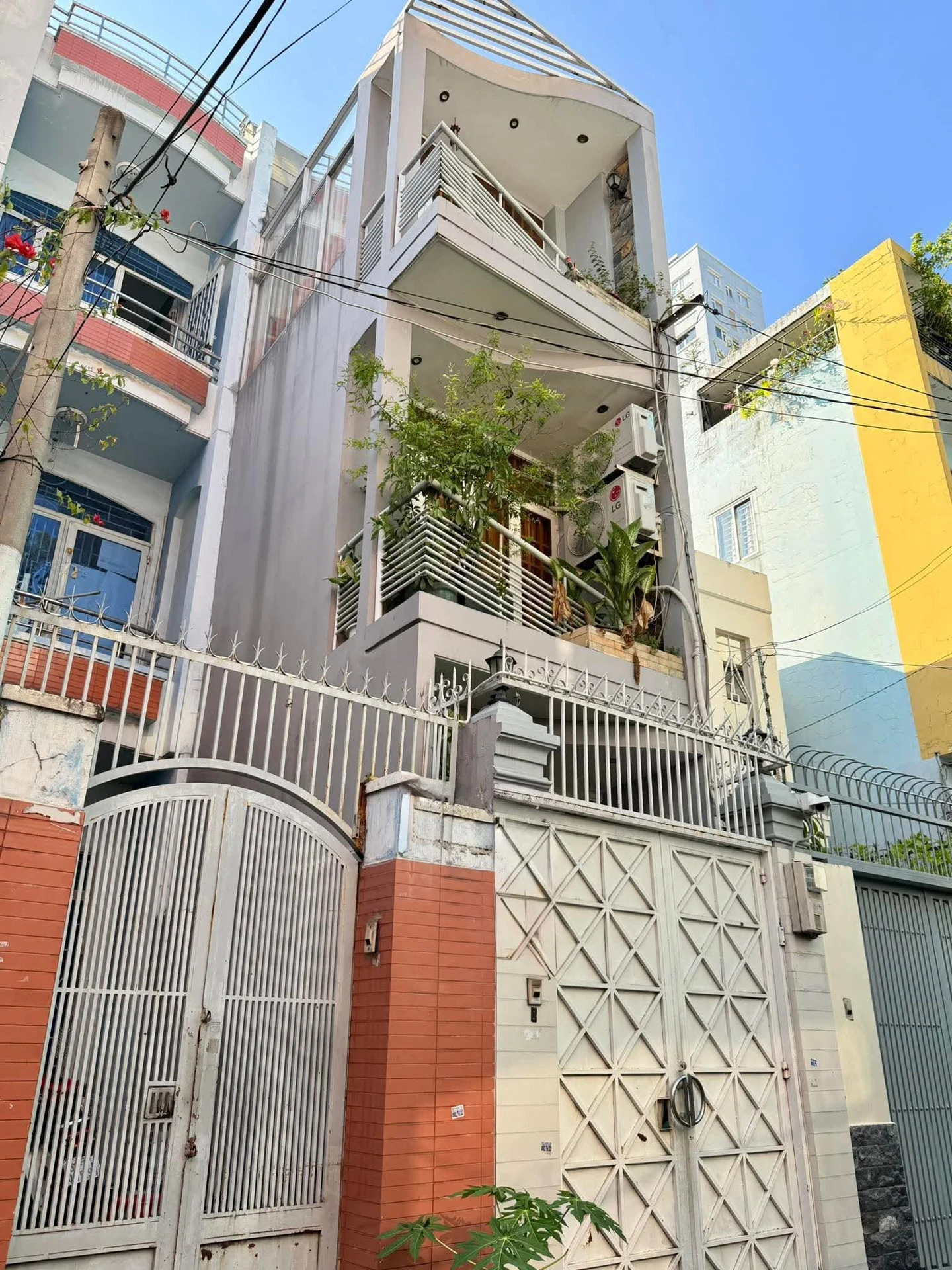 Bán nhà 39m² 3 tầng rưỡi, Đoàn Thị Điểm, Phú Nhuận - Ảnh 1
