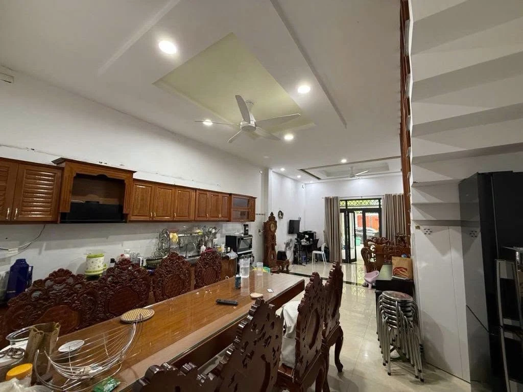 Bán nhà 2 tầng full nội thất Thanh Lương, 100m², 6 tỷ - Ảnh thu nhỏ 2