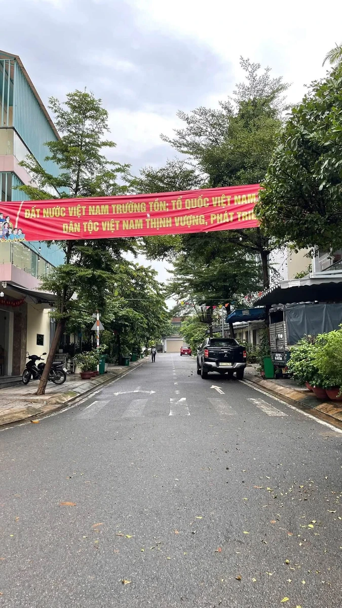Bán nhà mặt tiền 3PN, 200m² Tam Hiệp, giá 6.6 tỷ - Ảnh 1