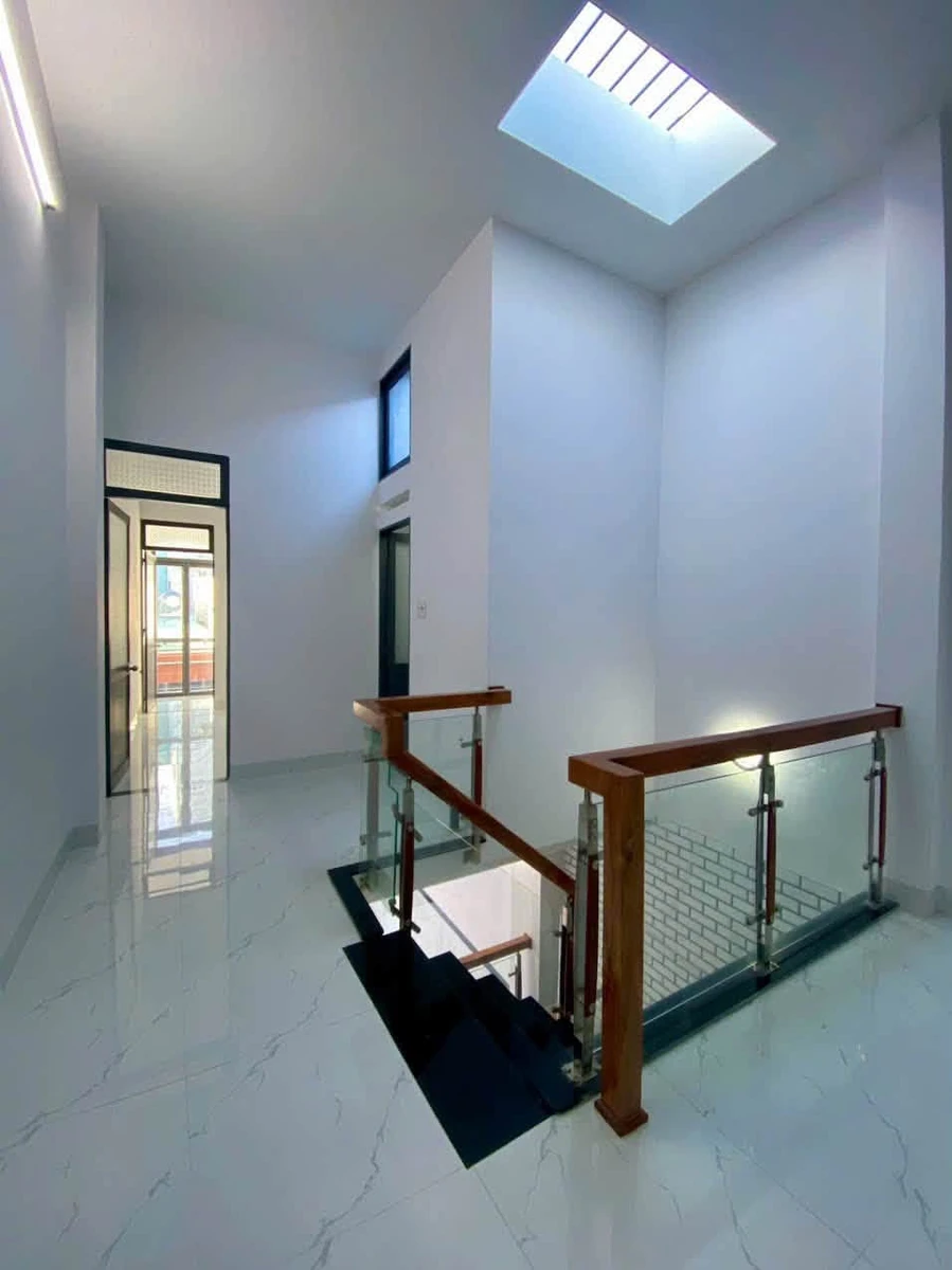 Bán nhà hẻm Hoàng Văn Thụ 61m² 3 phòng Quy Nhơn - Ảnh thu nhỏ 4
