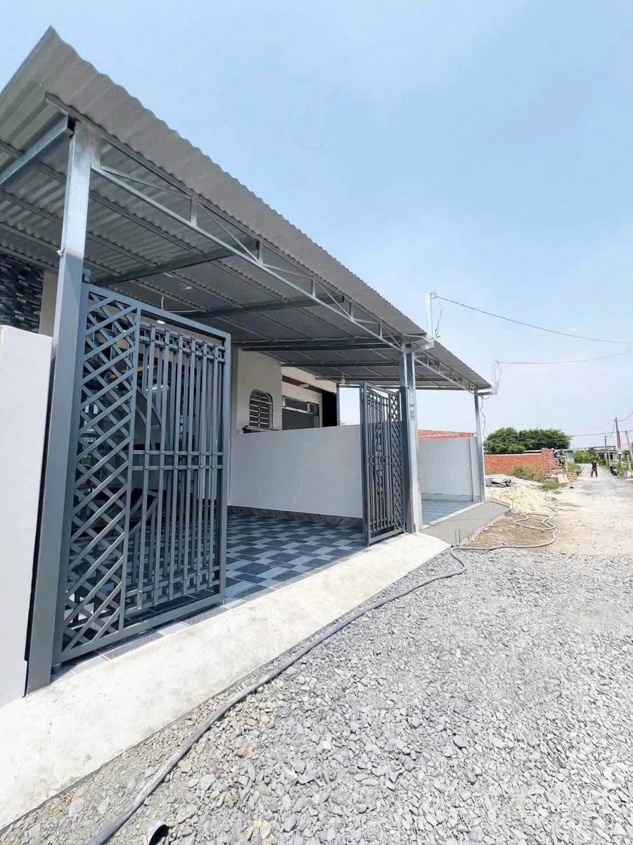 Bán nhà mới 2PN 100m² Tây Ninh 890 triệu - Ảnh 1