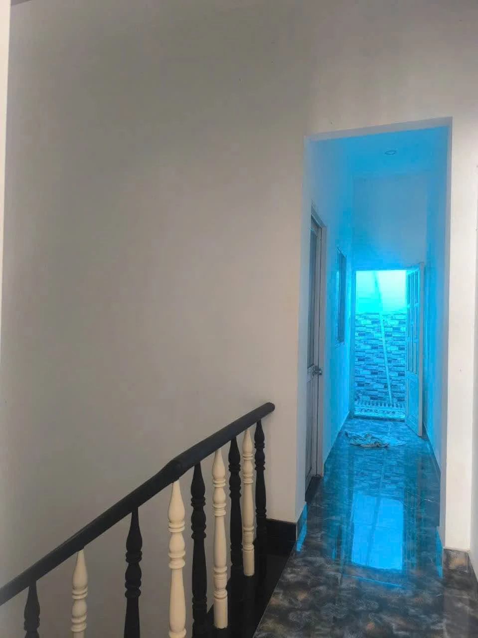Bán nhà phố 1 trệt 2 lầu 54m2, 4PN, hẻm 5m đường TTH15 Quận 12, giá 4,15 tỷ - Ảnh 1