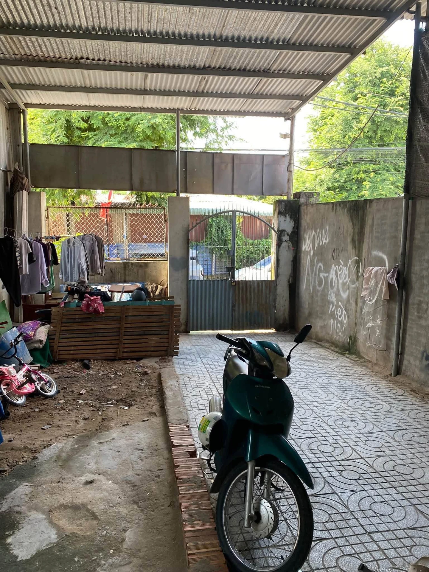 Bán nhà 95m² giá 999 triệu Trảng Dài Bình Chánh - Ảnh 1