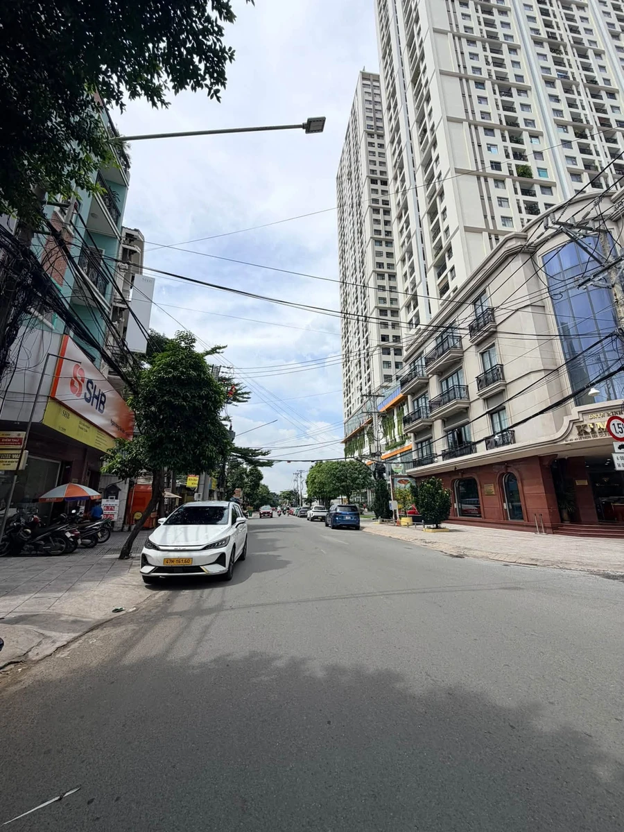 Bán nhà 5 phòng 62m² khu dân cư Hương Sen, Dĩ An, Thủ Đức - Ảnh thu nhỏ 2