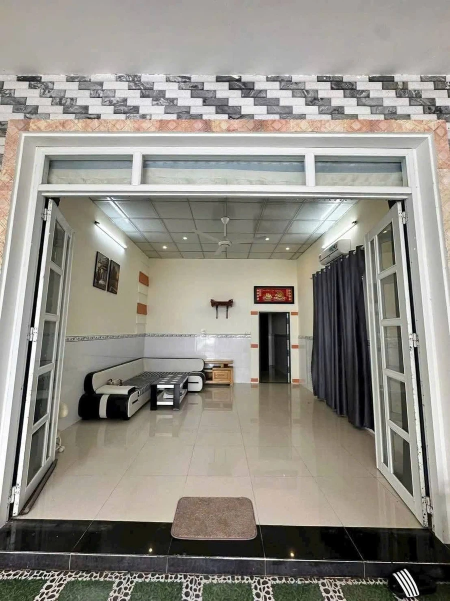 Bán nhà hẻm Chu Văn An, Rạch Giá 81m² 2PN, 1.26 tỷ - Ảnh thu nhỏ 2