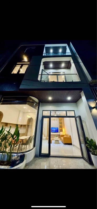 Bán nhà 3 tầng hẻm cạn 42m² Quy Nhơn 3,4 tỷ