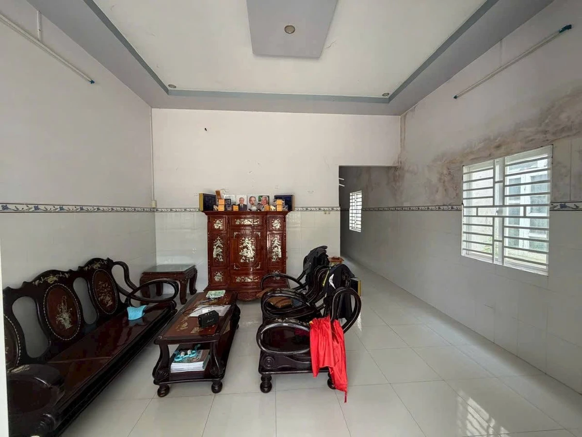 Bán nhà cấp 4 hẻm xe hơi 114m2, 3 phòng ngủ, Kim Dinh, Bà Rịa - Ảnh thu nhỏ 3