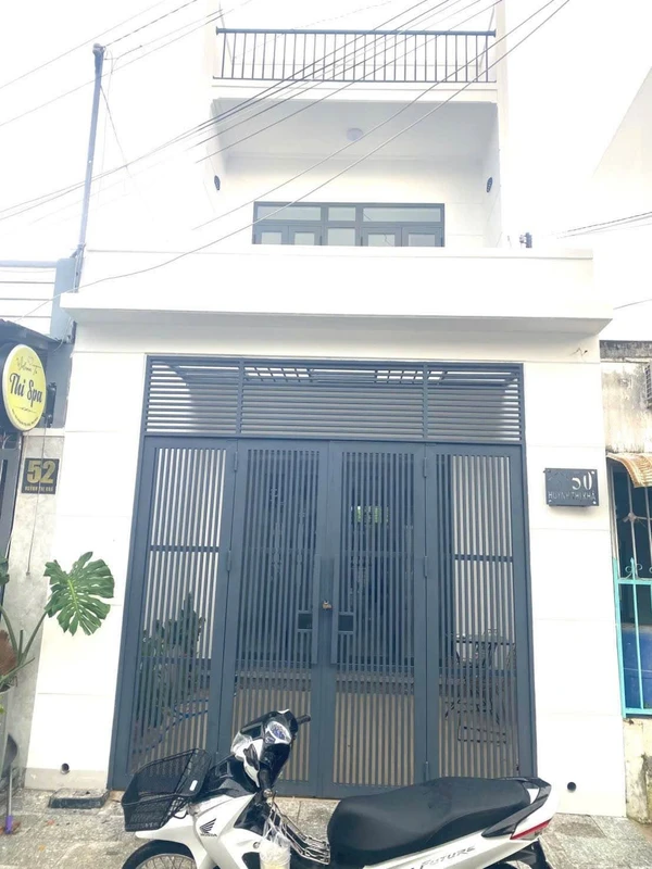 Bán nhà 1 trệt 1 lầu 68m² mặt tiền Huỳnh Thị Khá, Nhà Bè