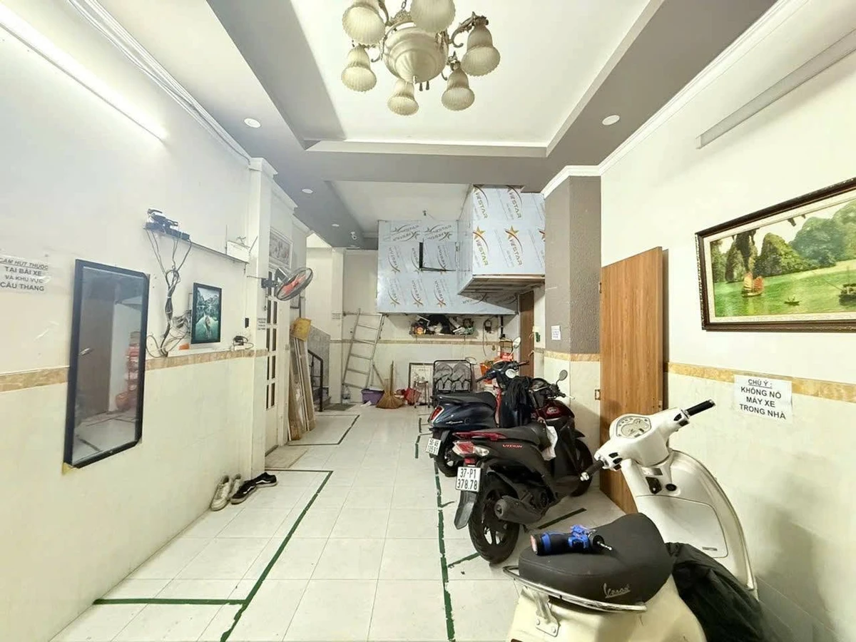 Bán nhà 4 tầng 60m² Trần Bình Trọng, Quận 1 giá 6.5 tỷ - Ảnh thu nhỏ 2