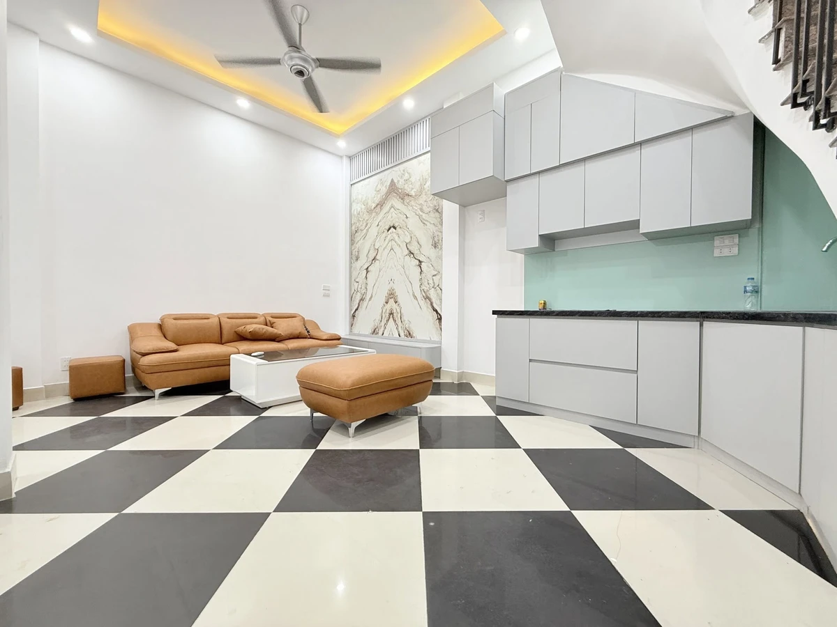 Cho thuê nhà 150m2, 3PN, 18 triệu/tháng Hoàng Mai - Ảnh thu nhỏ 2