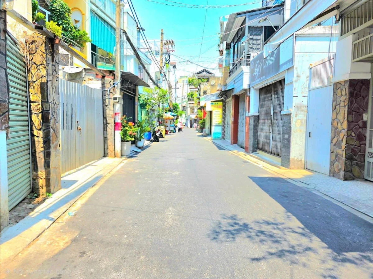 Bán nhà hẻm 6m Phạm Văn Hai 133m² Tân Bình - Ảnh thu nhỏ 4